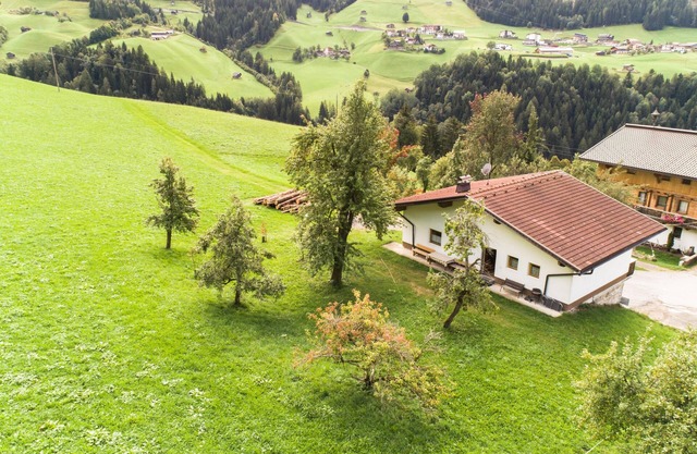 Detached chalet on farm