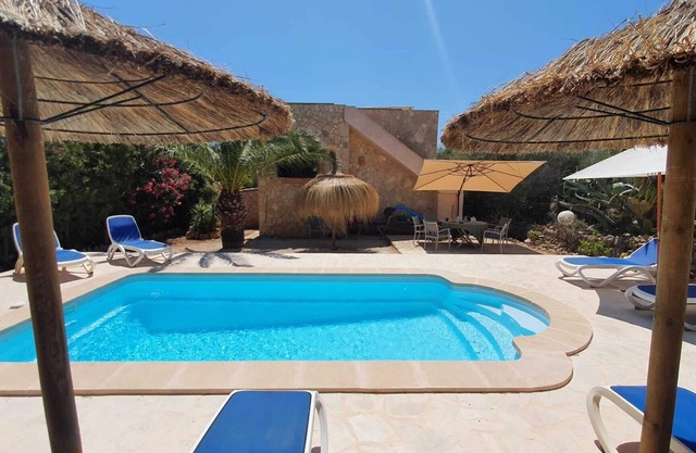 Detached chalet with pool