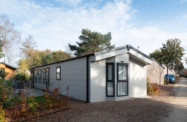 Detached chalet with 2 bedrooms and 1 bathroom