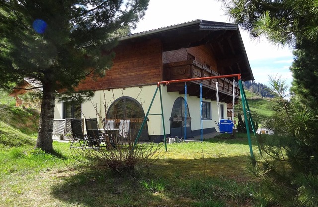 Detached chalet with garden, wellness and views