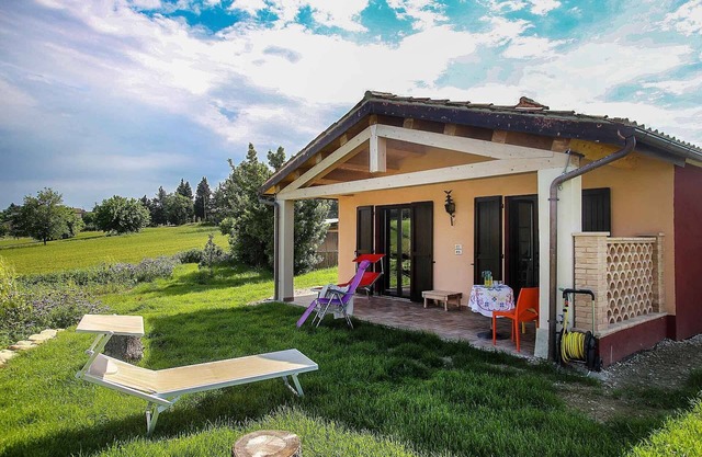 Detached, comfortable holiday home in the winegrowing area with a great panorama
