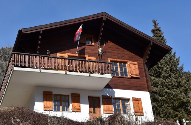 Detached family chalet with fantastic views and fully equipped