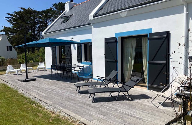 Detached house in Pouldon, near beach, 4 bedrooms, garden