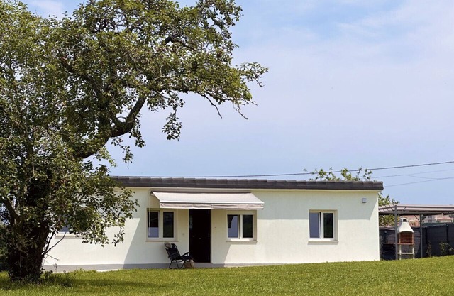 Detached house with garden Ajo Beach -12020