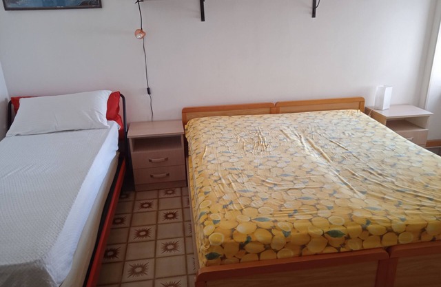 Detached apartment on the free beach of Lido Conchiglie.