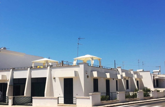Detached villa 30 mt from the sea