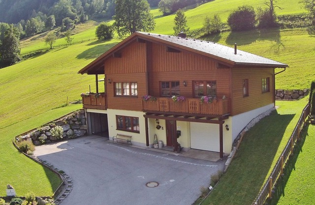 Detached luxury chalet in Fusch on Grossglocknerstrasse with sauna