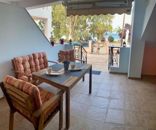 DeVal Kiveri apartment