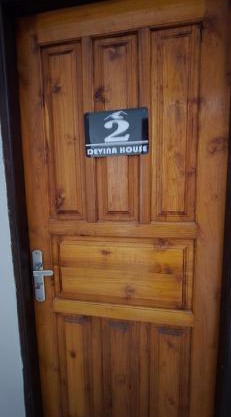 Devina House