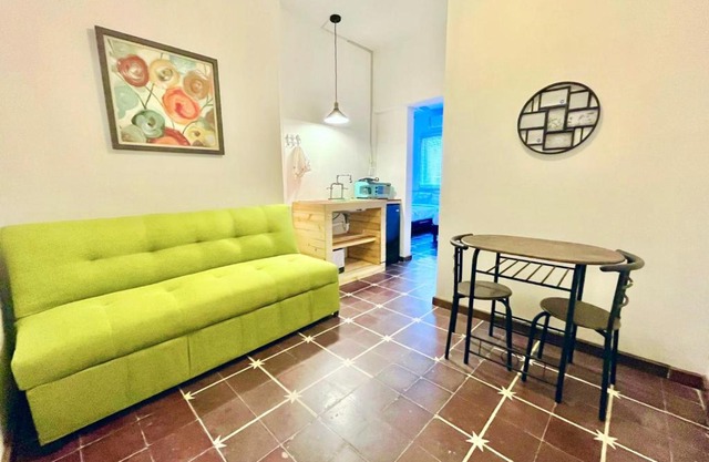 DGM Lofts MTY MN 960 B centro cerca de todo