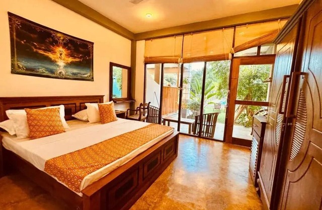 Dharma Place - Double Room with Garden View 2