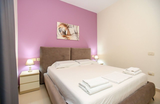 Diamond Hill One Bedroom Apartment 203