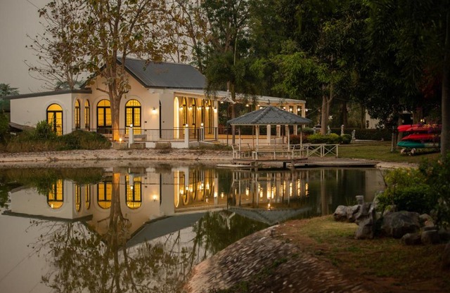 Diamond Hill Resort