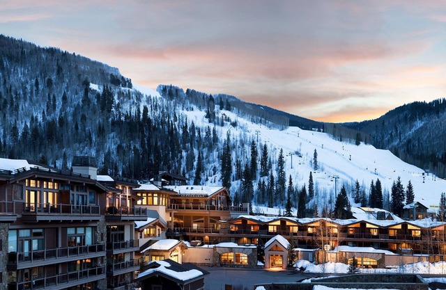 Diamond Penthouse @ Manor Vail - Jacuzzi Tub + WD - Includes Bkfast & Hskping