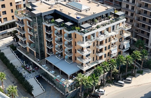 Diamond Two Bedroom Apartment 307A
