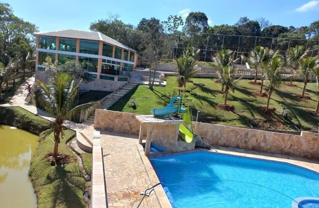 Differentiated Country House!
