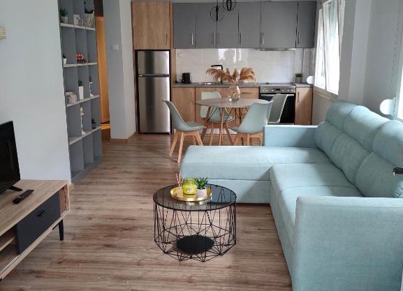 DIMITRA'S APARTMENT
