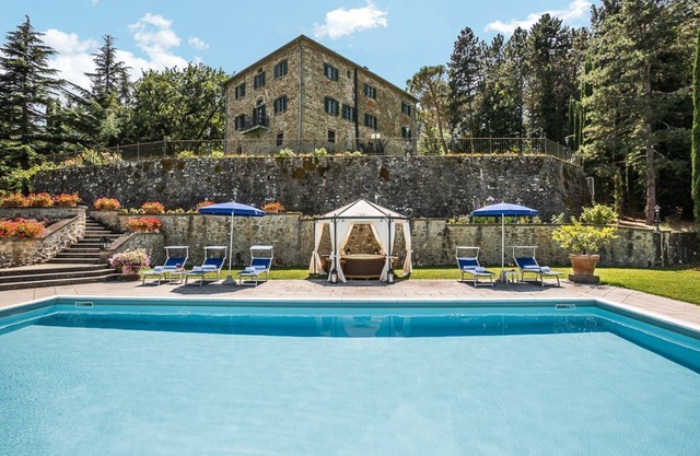 Dimora Cardamini - Six Bedroom Villa, Sleeps 12