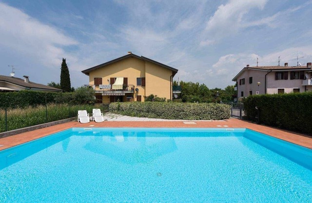 Dimora Ronchi 6 beds with pool