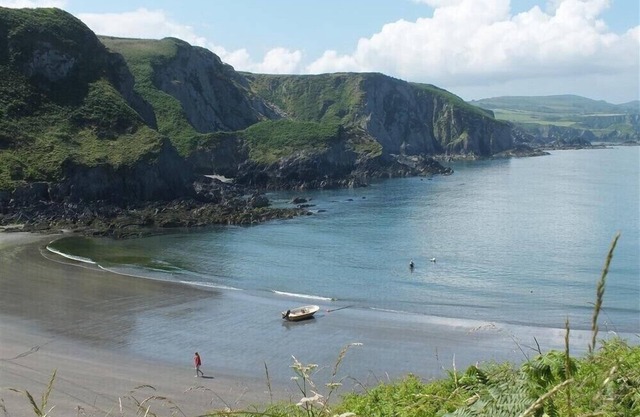 Dinas Island Cottage