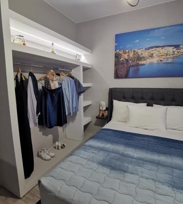 Dioni Lux