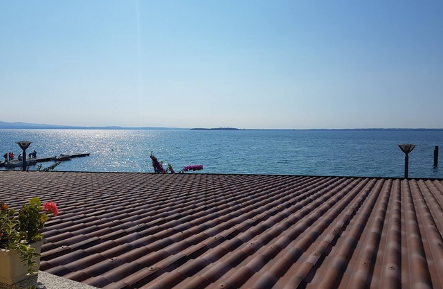 Direttamente Sulla Spiaggia, Vista Lago Impareggiabile