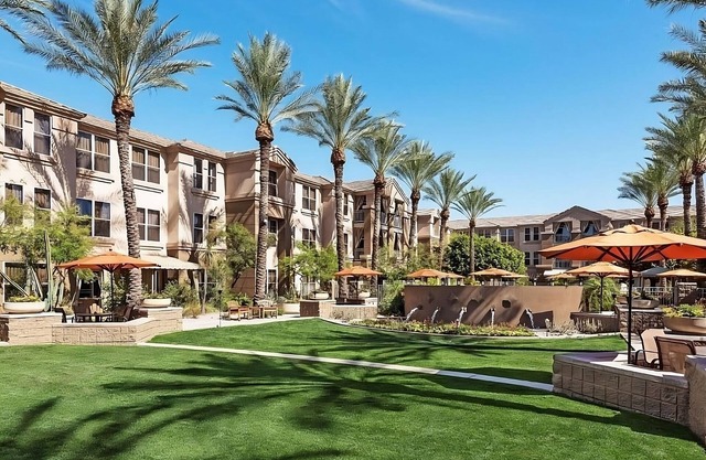 Discover Ideally Located Suites in Gainey Ranch AZ w/Free Parking & Breakfast!