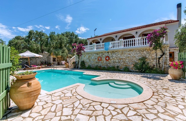 Discover peace at Villa Kyklamino – your perfect Paxos escape