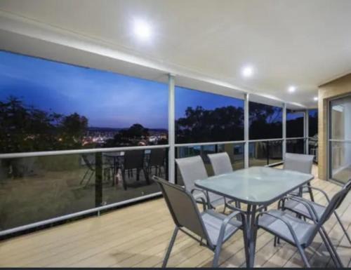 Divine Views on Roper