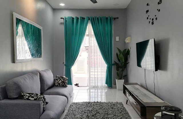 DKAMAR Homestay At Desaru, IKEA Concept, Wifi, 3 Airconds, Nearby Desaru Beach