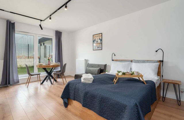 Dmowskiego 81 | Cozy Studio | Parking, Garden