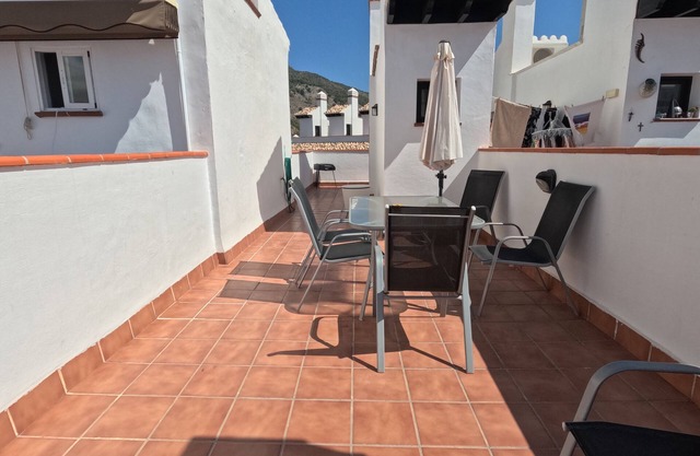 Do you fancy skiing in the morning and relaxing on the beach in the afternoon?