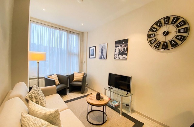 DO19, Beautifully renovated each built house in the center