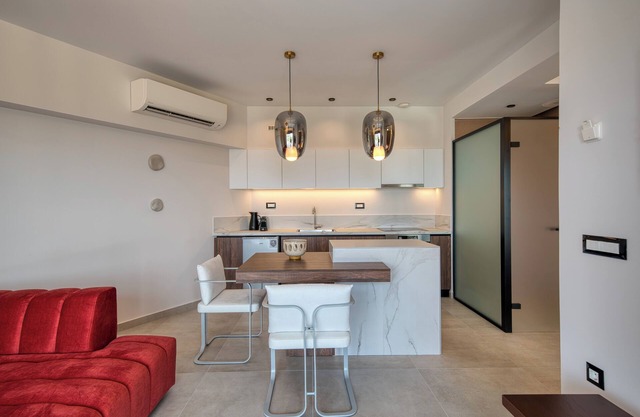 Doceo Refined Living Suite 2n