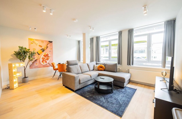 Dockside Living 2BDR Apartment JUF