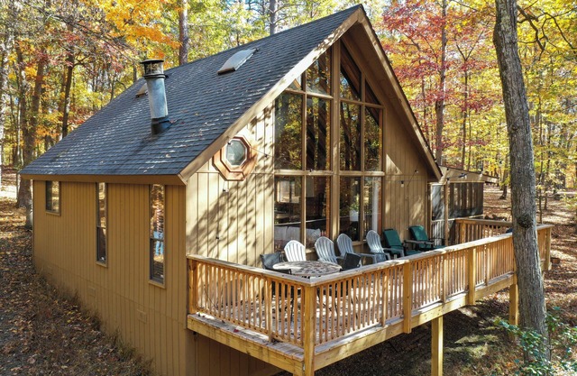Dog-Friendly A-Frame w/Pool, Golf, & Trails