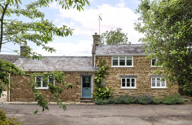 Dog friendly cottage - Macs Leap