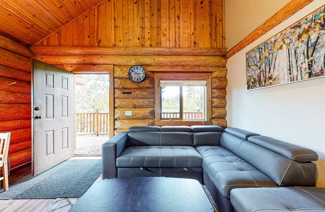 Lakefront Wilderness Resort Deck Internet 