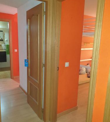DOGGY House&hosting DOGS&FAMILY