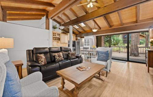 Dolly Varden Cottage