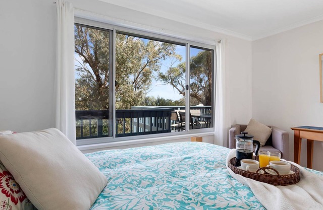 Dolphin Dreaming - 16 Dolphin Avenue