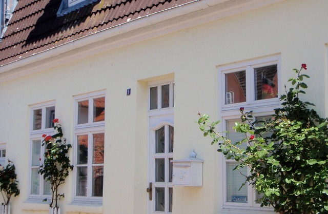 Domicile on the canal in Friedrichstadt n. North Sea, for 2-4 people