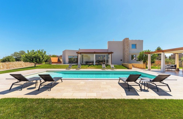 Domina 55 by Perle di Puglia