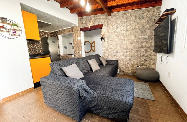 DOMINGO HOUSE 1