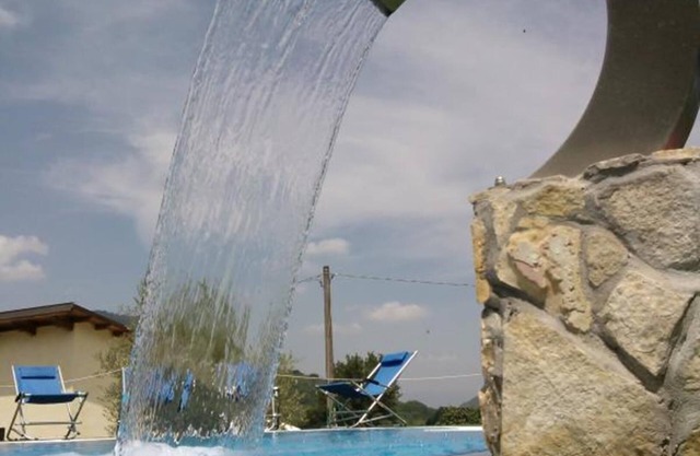 Domus Mariae: no shared pool great for kids near Rome, seaside, horse, golf, skiing