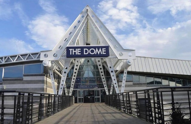 Doncaster City Centre Deluxe Whole Apartment sleeps 4 D2n