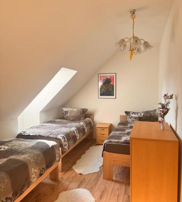 Donea Home Service