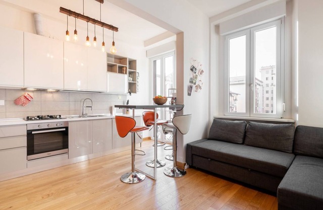 Doni Quiet and Comfortable Apartament with Balcony