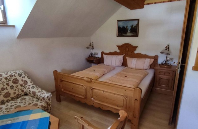 Doppelzimmer , Dusche, WC, 1 Aufb. Mgl. - Berggasthaus Schöne Aussicht
