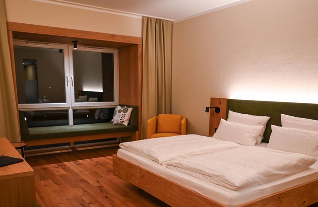 Doppelzimmer Eifel-panorama, Dusche/wc - Eifelhotel Fuchs